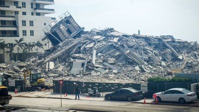 Paraguayos desaparecidos tras derrumbe en Miami no están en los hospitales