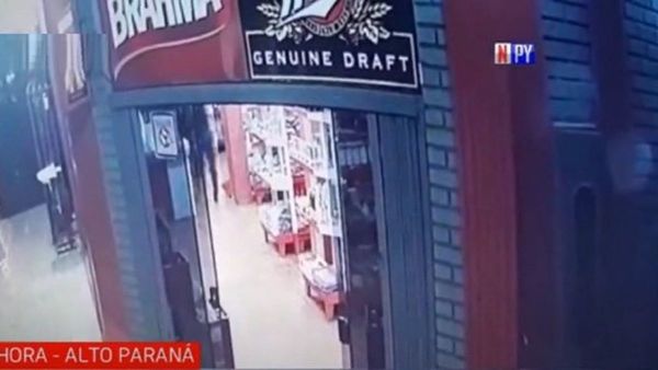 Comerciante fue baleada por motochorros al resistirse a un asalto