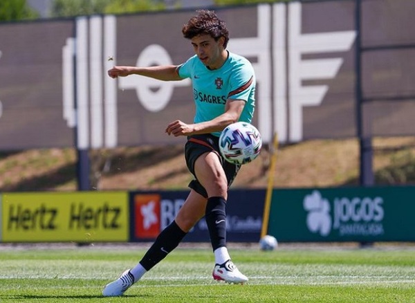 Roy Keane destroza a João Félix: "Es un impostor"