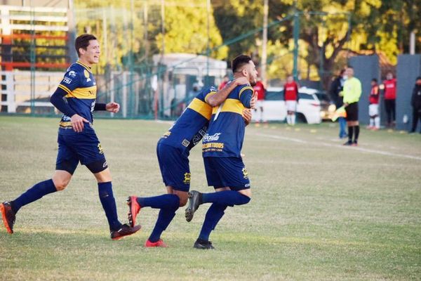 Trinidense cierra la 15ª fecha derrotando a General Díaz - Fútbol de Ascenso de Paraguay - ABC Color