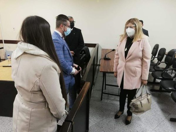 Hijas de Oscar Denis tienen derecho a exigir una prueba de vida, según fiscala general - Nacionales - ABC Color
