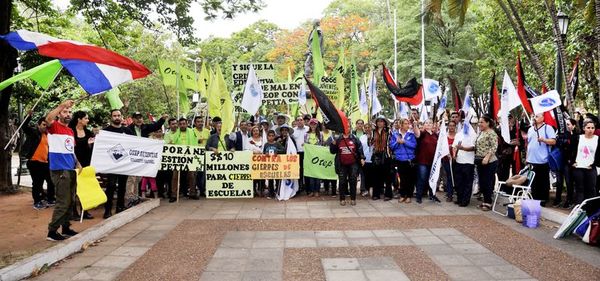 Hacienda dice que impuesto a millonarios para financiar educación es inconstitucional, pero no da alternativas - Nacionales - ABC Color