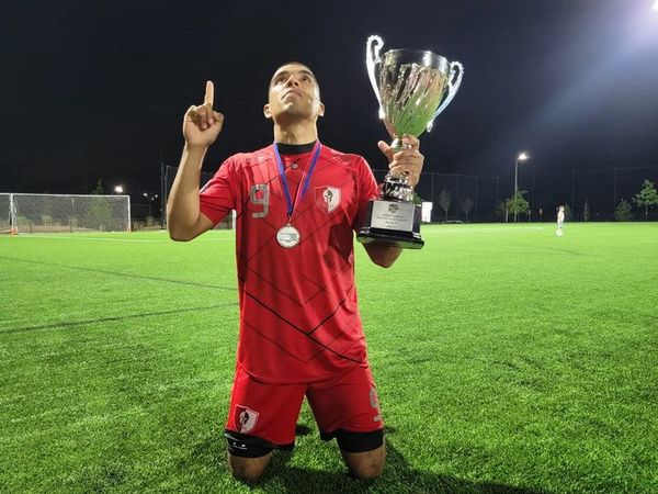 Matias Ortigoza, el paraguayo que coronó campeón al Moros FC en la División Atlántico - Fútbol - ABC Color