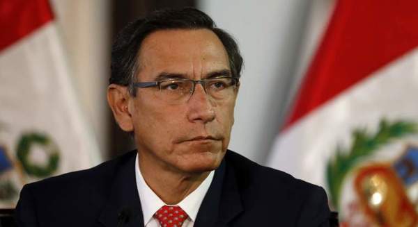 El “vacunagate” en Perú: expresidente Vizcarra se inmunizó dos veces