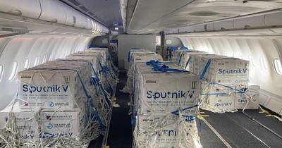 La Nación / Mañana arriban a Argentina 200.000 dosis de Sputnik V para Paraguay