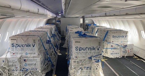 La Nación / Mañana arriban a Argentina 200.000 dosis de Sputnik V para Paraguay