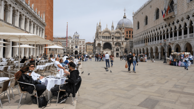 Italia eliminó la obligatoriedad de usar mascarilla en espacios abiertos