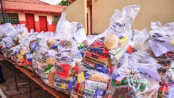 Con proyecto de ley se busca alimento escolar universal