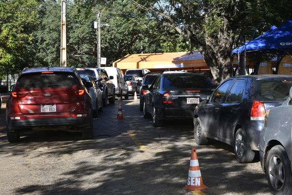 Covid: vacunación en Paraguay todavía depende de las donaciones - Nacionales - ABC Color