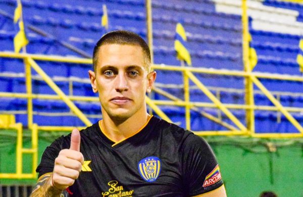 Nicolás Campisi, ¿en el interés de un grande del fútbol paraguayo?