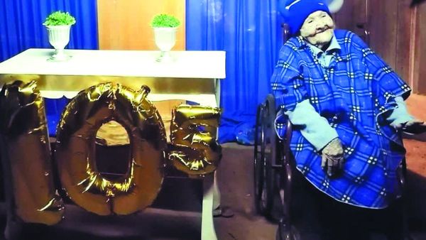 Pidió festejar sus 105 años con toda la familia
