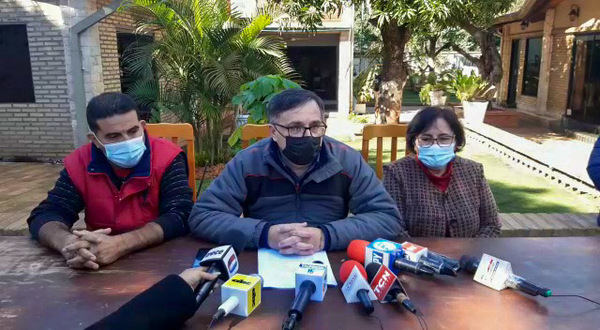Familia del secuestrado en Puentesiño pide a la policía que se aparte