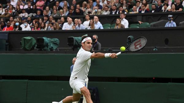 Roger Federer pasa de ronda en Wimbledon