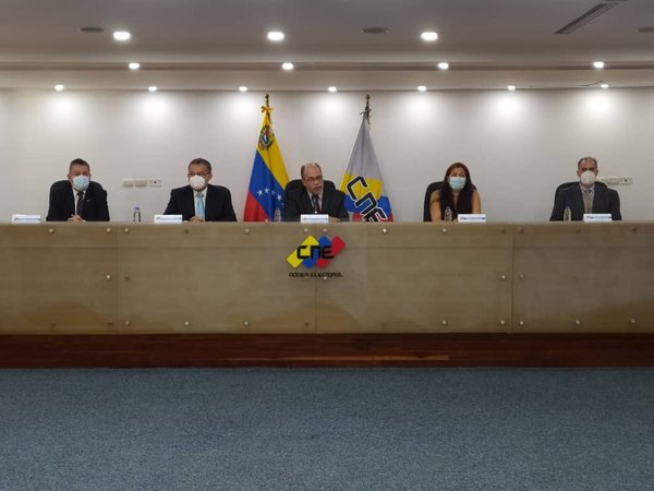 CNE venezolano habilitó a la coalición opositora que ganó elecciones en 2015