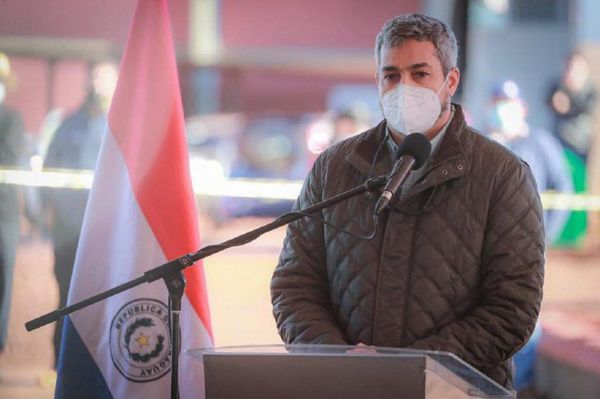 Mario Abdo será 'el último paraguayo en vacunarse', afirma ministro de Salud