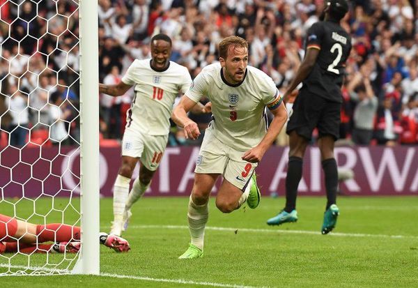 La pasión de Inglaterra acaba con una Alemania gris