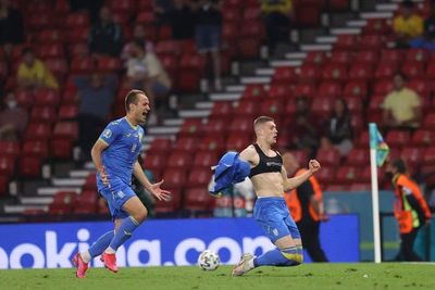 Artem Dovbyk hace historia en Ucrania que se cita con Inglaterra - Fútbol Internacional - ABC Color