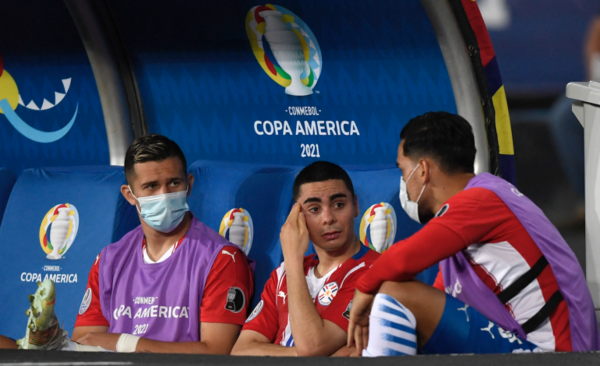 Diario HOY | Tiene un edema y no llega para el juego con Perú
