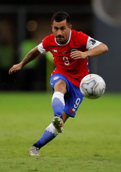 Chile espera aprovechar el bajón de Brasil - Fútbol - ABC Color