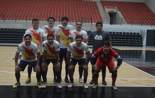 Zavala Cue le arrebata un punto a Atenas tras ir tres goles abajo