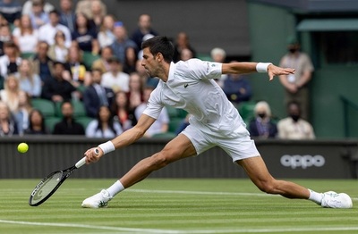 Un Novak Djokovic imperial supera con facilidad a Kevin Anderson