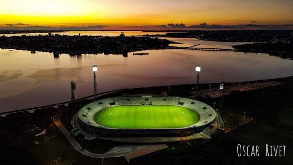 ACUSAN QUE EBY PRETENDE ENTREGAR ESTADIO DE MANERA INCONCLUSA