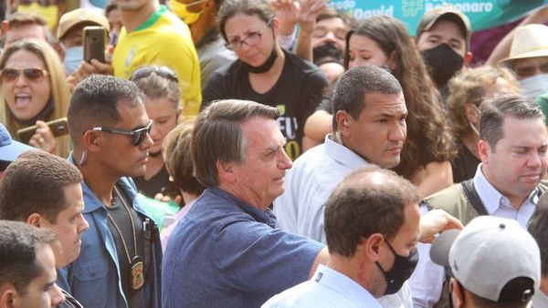 Bolsonaro llega a Ponta Porã para inaugurar una estación de radar en la frontera