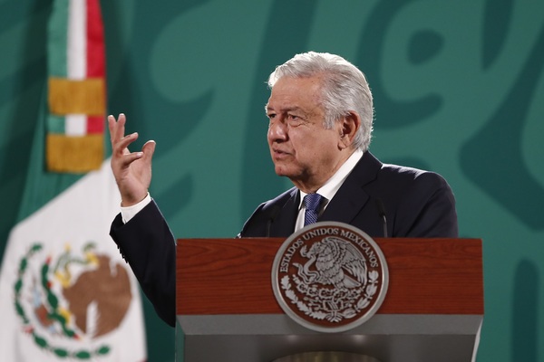 López Obrador agradece a Slim que repare la accidentada línea 12 del metro - MarketData