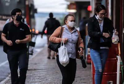 Ministerio de Salud recomienda extremar medidas de higiene y seguridad ante posible ingreso de variante delta en el país