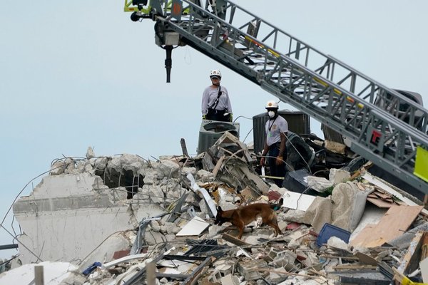¡Lamentable! El número de muertos sube a 16 tras el hallazgo de cuatro cuerpos bajo los escombros
