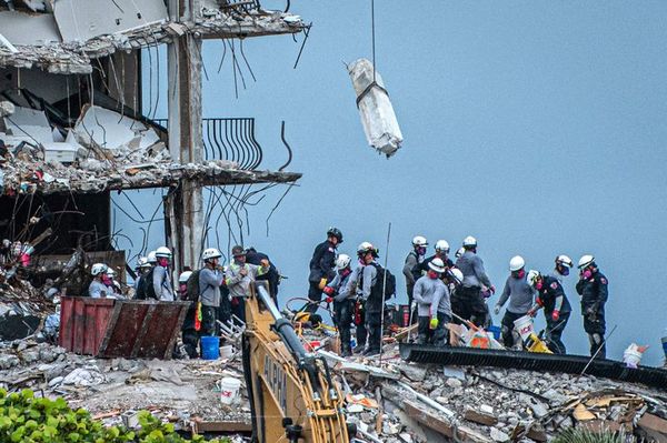 Miami: Autoridades extraen 16 cuerpos mientras lidian con mal tiempo y amenazas - Mundo - ABC Color