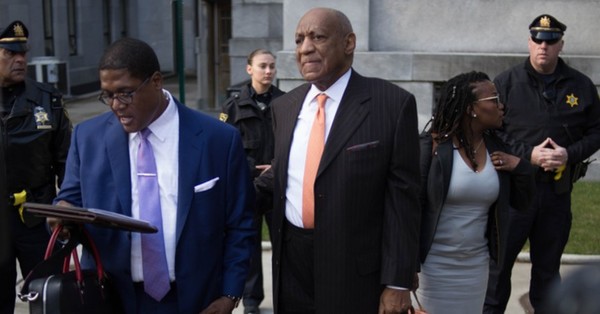 Bill Cosby sale en libertad luego que Corte Suprema de Pensilvania anulara condena por delitos sexuales - C9N