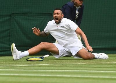 El césped de Wimbledon genera debate por los resbalones - Tenis - ABC Color