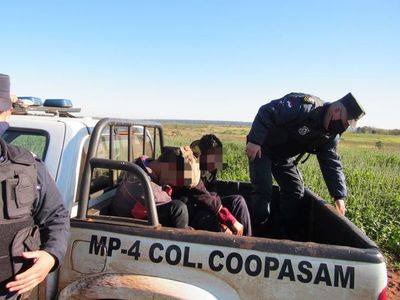 Procesan a seis supuestos invasores que atacaron a comitiva fiscal-policial - ABC en el Este - ABC Color