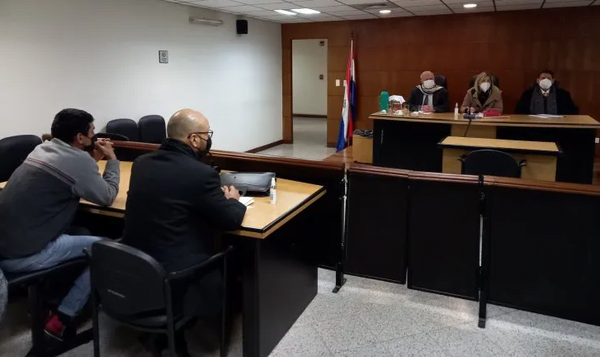 Ex funcionario fue condenado a 2 años y 3 meses de cárcel - Noticiero Paraguay