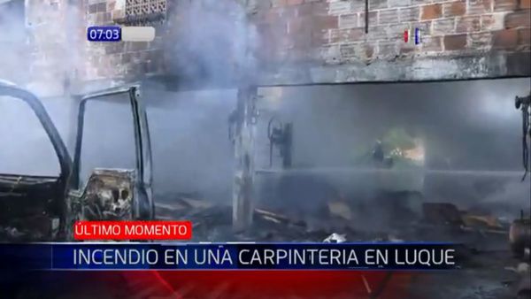 Incendio en carpintería: "40 años de sacrificio se fueron en 10 minutos"