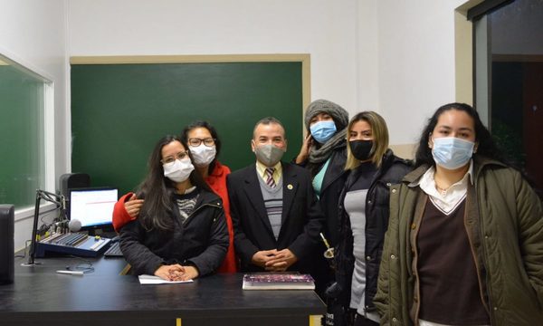 Radio de la UNE funciona en la FAFI para prácticas de futuros periodistas – Diario TNPRESS