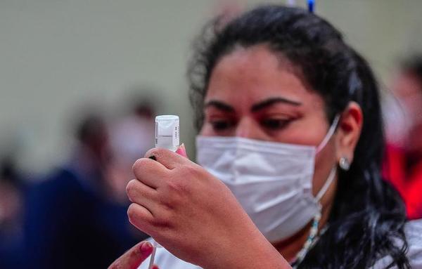 Vacunarán con segunda dosis anticovid este jueves y viernes