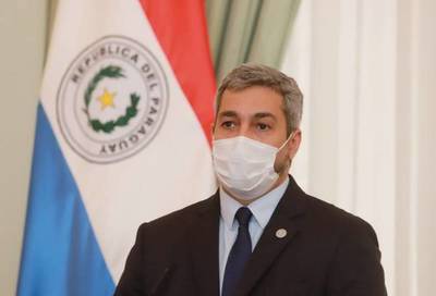 Mario Abdo inicia su discurso ante el Congreso Nacional