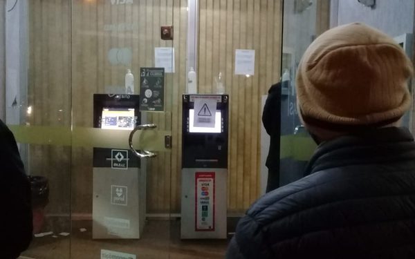 Cajeros de BNF no funcionan en Minga Guazú