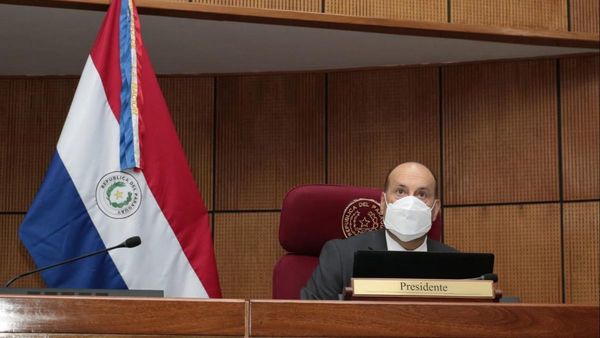 Para Salomón, Gobierno fracasó en gestión de vacunas anti-Covid
