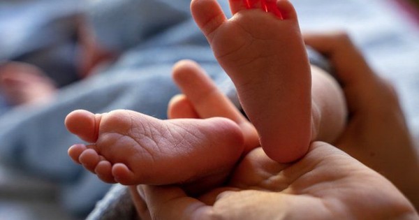 La Nación / Aconsejan evitar visitas a recién nacidos por el riesgo de contagiar afecciones respiratorias