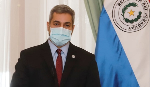 Mario Abdo asegura que "cuando pase la pandemia Paraguay estará de pie, con una economía más fortalecida"
