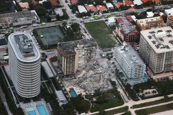 MIAMI: Interrumpen las tareas de rescate por el peligro del colapso