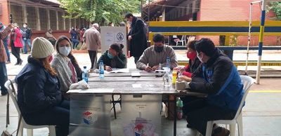 Colorados denuncian ante la fiscalía presunto fraude electoral en Luque - Nacionales - ABC Color