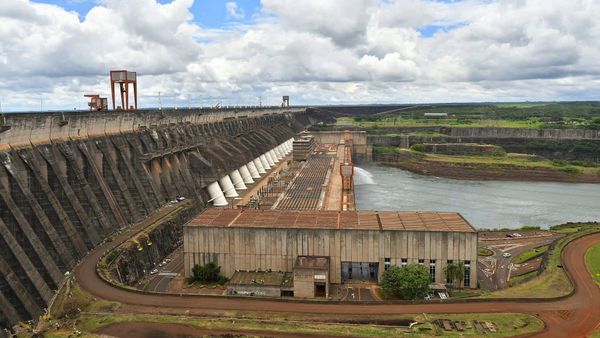 Sector energético critica plan para bajar la tarifa de Itaipú