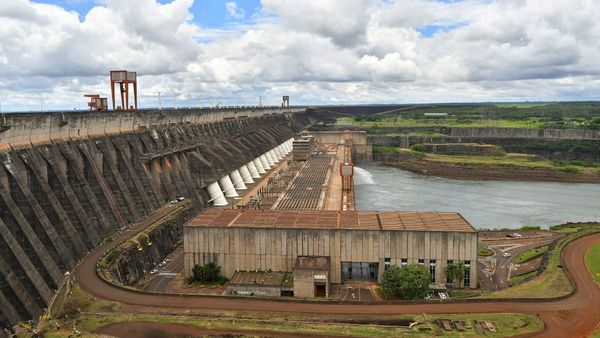 Sector energético critica plan para bajar la tarifa de Itaipú