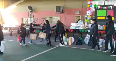 Alumnos realizan maratón solidaria para beneficiar a vulnerables