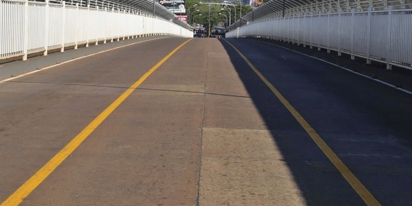 Ministerio Publico de Foz pide a la Justicia brasileña BLOQUEAR el Puente