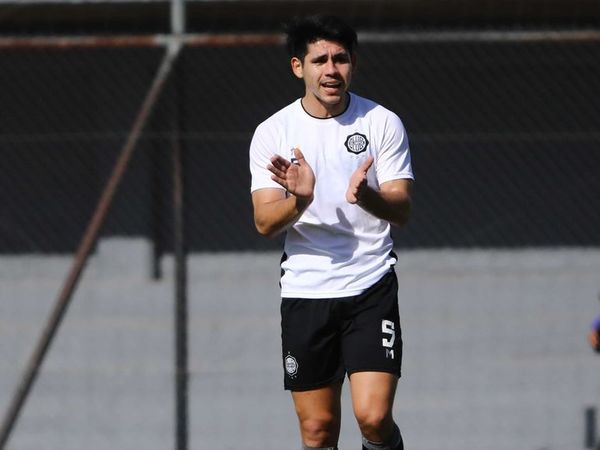 Los titulares de Olimpia perdieron 2-1 contra el mix de Nacional - Olimpia - ABC Color